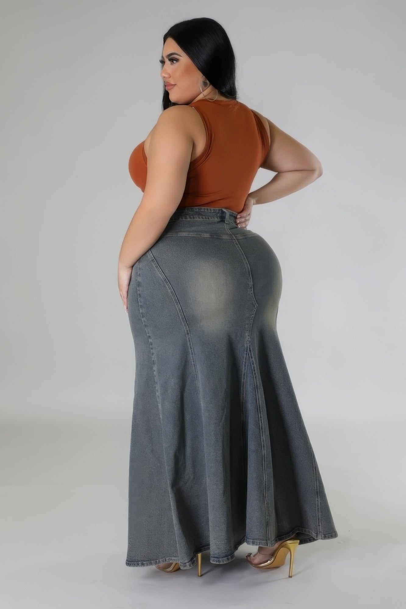 Plus Size High-Waisted Denim Stretch Skirt