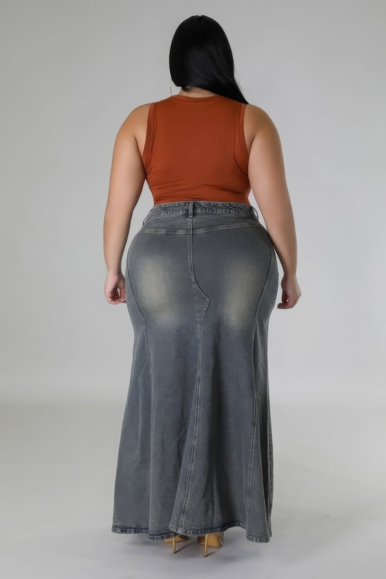 Plus Size High-Waisted Denim Stretch Skirt