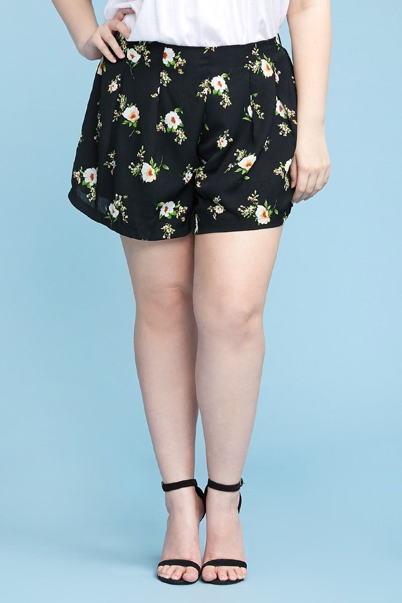 Plus Black Floral Print Flowy Shorts