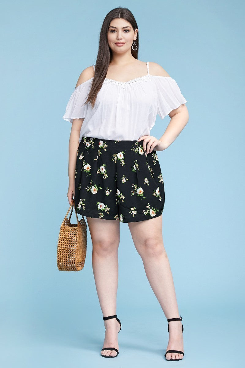 Plus Black Floral Print Flowy Shorts