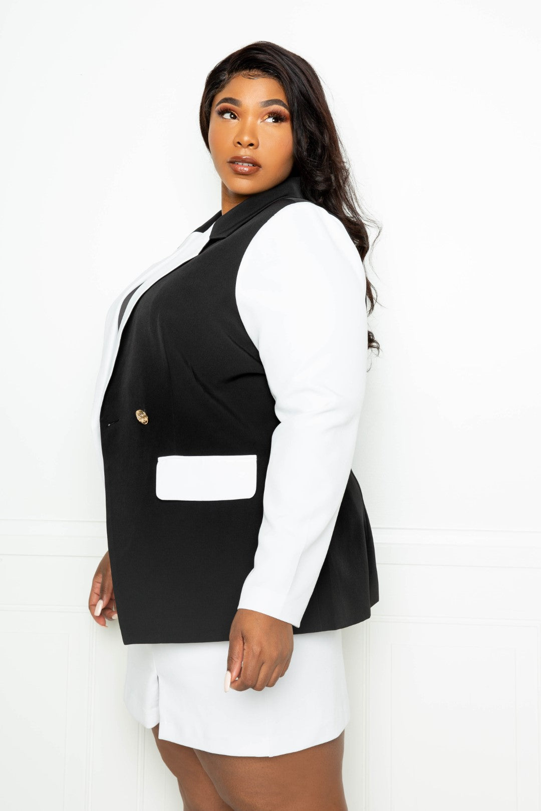 Plus Black & White Contrast Fitted Blazer