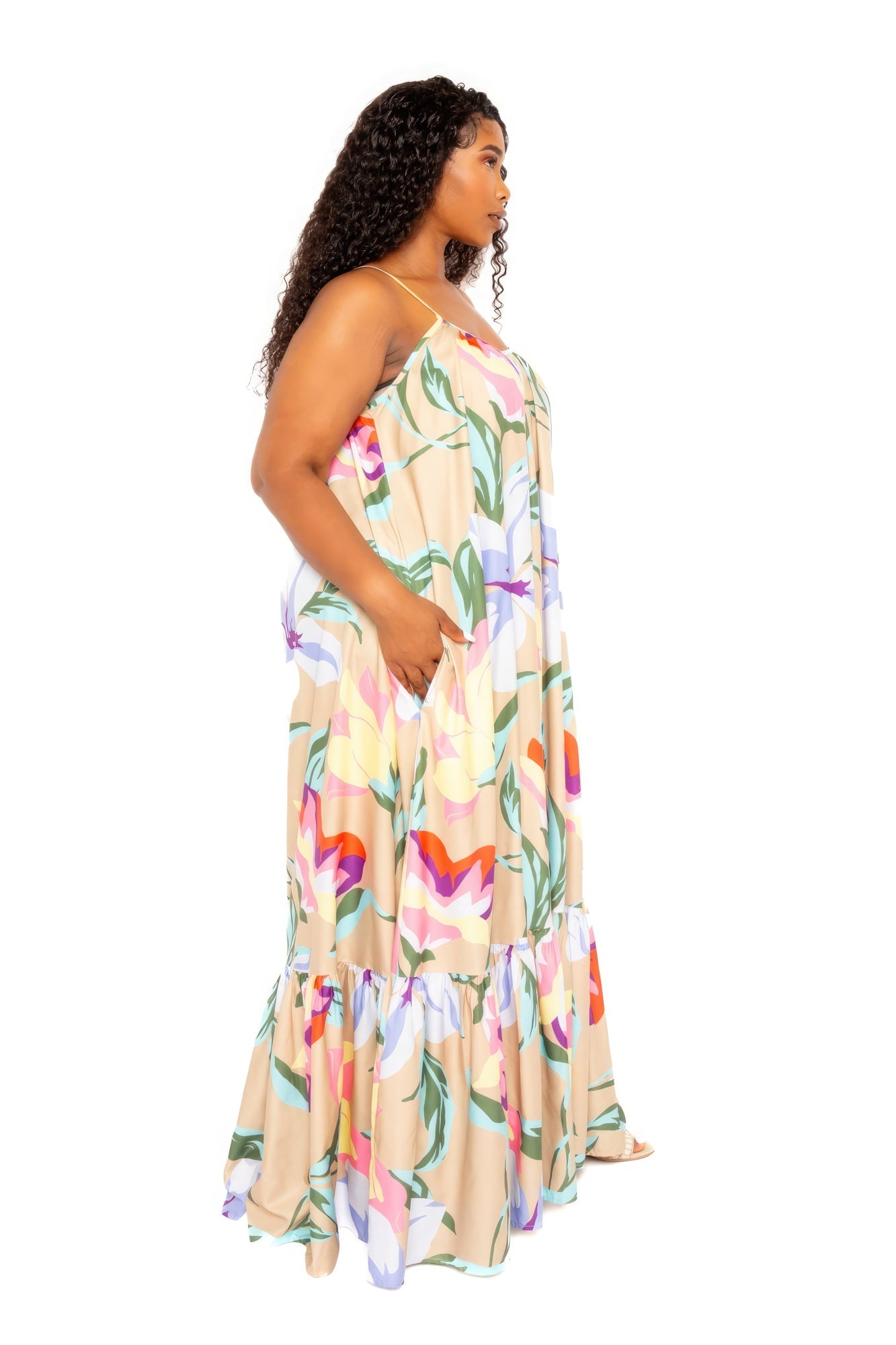 Plus Beige Printed Voluminous Maxi Dress